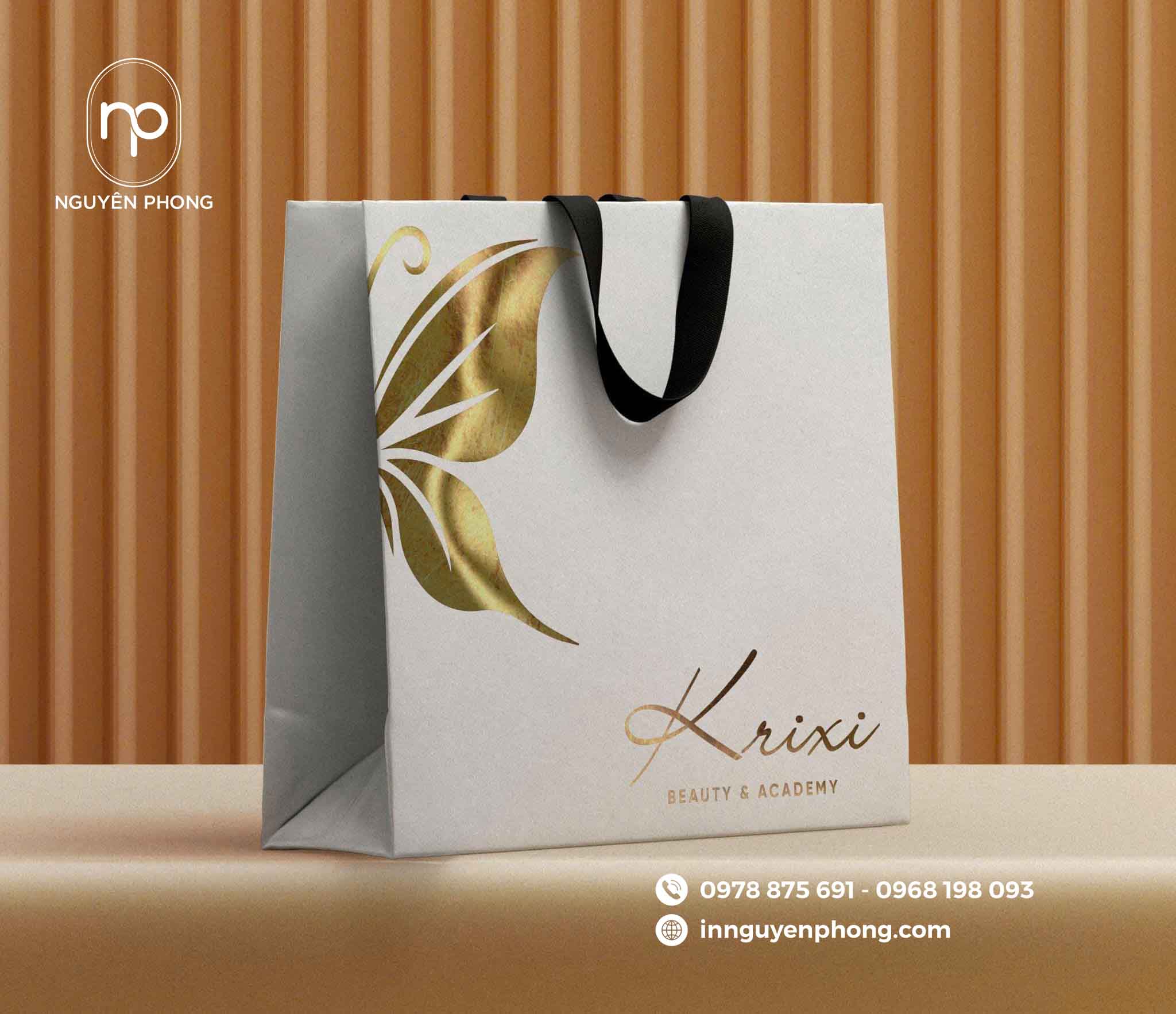 Mẫu túi giấy khách sạn đẳng cấp 